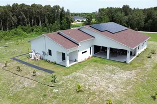 19860 Skyhawk Ln, Loxahatchee, FL 33470 - Photo 21