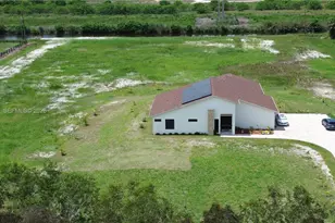 19860 Skyhawk Ln, Loxahatchee, FL 33470 - Photo 15