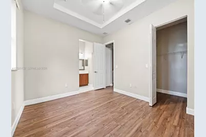 1049 NE 42nd Pl, Homestead, FL 33033 - Photo 21