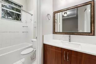 1049 NE 42nd Pl, Homestead, FL 33033 - Photo 23