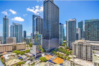 55 SW 9th St #1804, Miami, FL 33130 - Photo 15