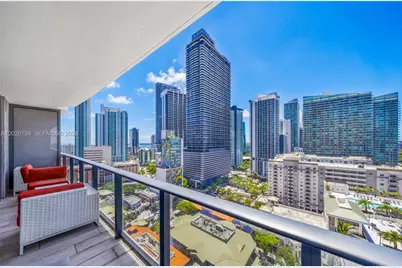 55 SW 9th St #1804, Miami, FL 33130 - Photo 1