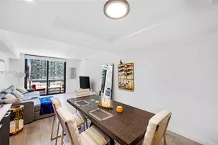 55 SW 9th St, Miami, FL 33130 - Photo 5
