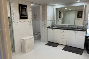 1920 S Ocean Dr, Hallandale Beach, FL 33009 - Photo 25