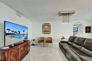 1920 S Ocean Dr, Hallandale Beach, FL 33009 - Photo 15