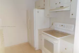 801 SW 133rd Terrace, Pembroke Pines, FL 33027 - Photo 21