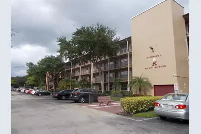 801 SW 133rd Ter #110K, Pembroke Pines, FL 33027 - Photo 3
