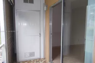 801 SW 133rd Terrace, Pembroke Pines, FL 33027 - Photo 29