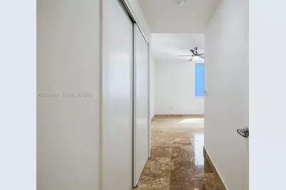 1050 Brickell Ave #2320, Miami, FL 33131 - Photo 25