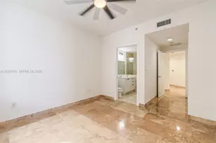 1050 Brickell Ave, Miami, FL 33131 - Photo 27