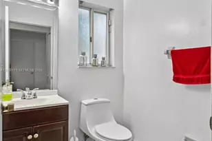 8374 SW 152nd Ave, Miami, FL 33193 - Photo 11