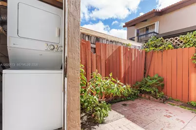1911 SW 107th Ave #1009, Miami, FL 33165 - Photo 37