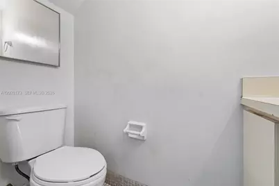 1911 SW 107th Ave #1009, Miami, FL 33165 - Photo 25