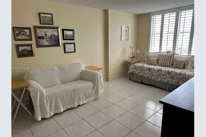 6039 Collins Ave #924, Miami Beach, FL 33140 - Photo 17