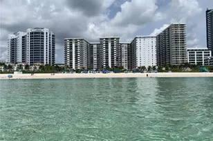 6039 Collins Ave, Miami Beach, FL 33140 - Photo 7