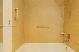 303 Preston H, Boca Raton, FL 33434 - Photo 23