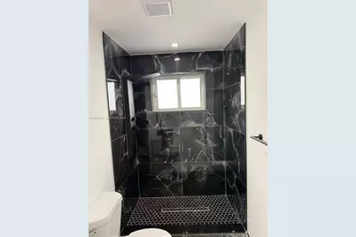 3536 NW 14th Ter, Miami, FL 33125 - Photo 11