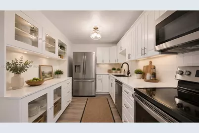 20301 W Country Club Dr #1126, Aventura, FL 33180 - Photo 3