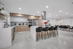136 Greens Rd, Hollywood, FL 33021 - Photo 5