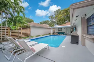 136 Greens Rd, Hollywood, FL 33021 - Photo 23