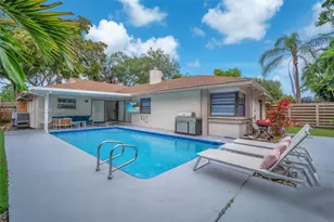 136 Greens Rd, Hollywood, FL 33021 - Photo 7
