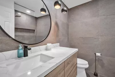 136 Greens Rd, Hollywood, FL 33021 - Photo 21