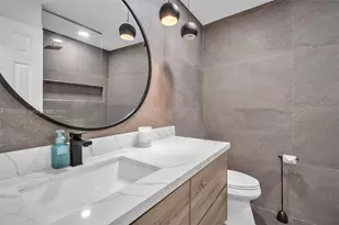 136 Greens Rd, Hollywood, FL 33021 - Photo 21