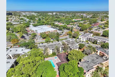 8437 Forest Hills Dr #304, Coral Springs, FL 33065 - Photo 31