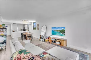 8437 Forest Hills Dr, Coral Springs, FL 33065 - Photo 11