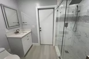 740 NW 219th Ave, Pembroke Pines, FL 33029 - Photo 7
