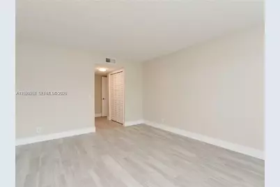 436 Lakeview Dr #203, Weston, FL 33326 - Photo 13