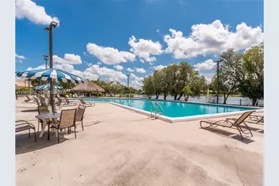 436 Lakeview Dr #203, Weston, FL 33326 - Photo 17