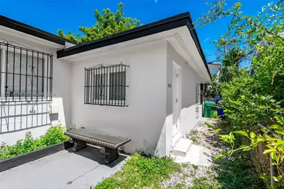 221 NW 32nd St #223-B, Miami, FL 33127 - Photo 3