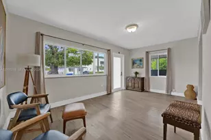 725 NW 24th Ct, Miami, FL 33125 - Photo 5