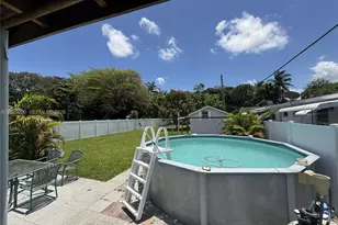 2726 Taylor St, Hollywood, FL 33020 - Photo 23