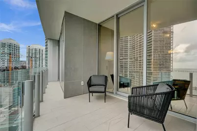 300 Biscayne Boulevard Way #2305W, Miami, FL 33131 - Photo 7