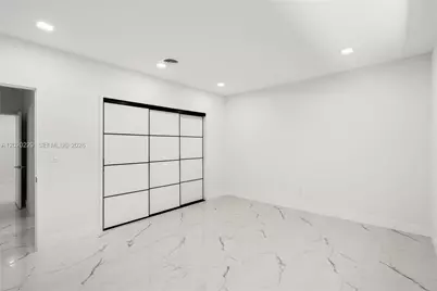 112 E 1st Ct, Miami Beach, FL 33139 - Photo 61
