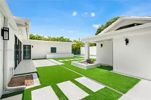 112 E 1st Ct, Miami Beach, FL 33139 - Photo 47