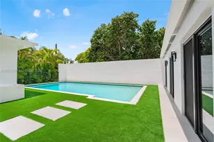 112 E 1st Ct, Miami Beach, FL 33139 - Photo 47