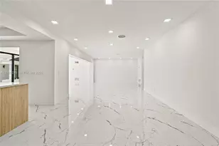 112 E 1st Ct, Miami Beach, FL 33139 - Photo 19