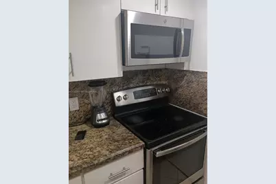 18100 Atlantic Blvd #312, Sunny Isles Beach, FL 33160 - Photo 5