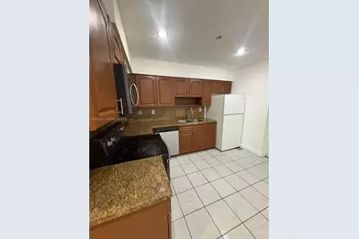 4760 SW 66th Ter #2, Davie, FL 33314 - Photo 5