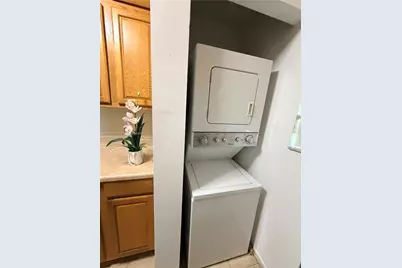 588 Trace Cir #202, Deerfield Beach, FL 33441 - Photo 5