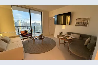 601 NE 1st Ave #3807, Miami, FL 33132 - Photo 1