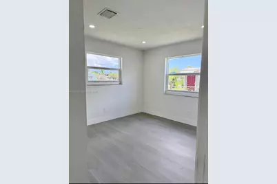 2614 NW 25th St, Fort Lauderdale, FL 33311 - Photo 13