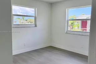 2614 NW 25th St, Fort Lauderdale, FL 33311 - Photo 13