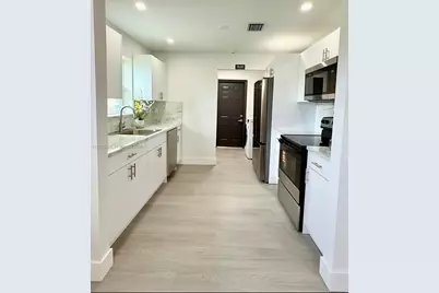 2614 NW 25th St, Fort Lauderdale, FL 33311 - Photo 15