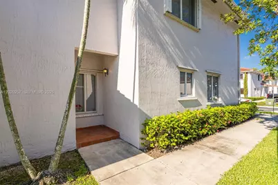 10245 SW 154th Pl #112-3, Miami, FL 33196 - Photo 3