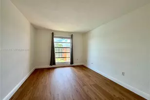 9429 SW 76th St, Miami, FL 33173 - Photo 5