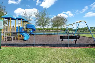 22731 SW 88th Pl, Cutler Bay, FL 33190 - Photo 19